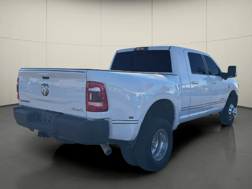 Used 2024 White Ram Laramie image 7