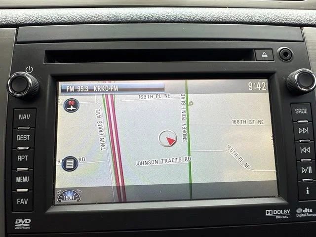 Used 2013 Summit White Chevrolet LTZ image 28