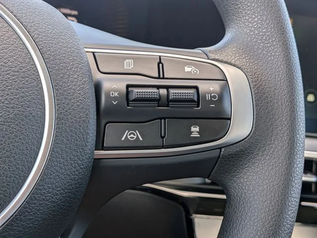 New 2026 Snow White Pearl Kia LXS FWD image 29