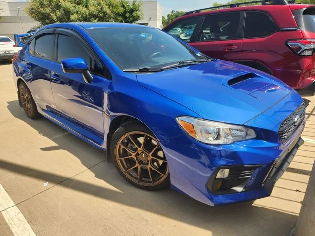 Used 2019 Blue Subaru Premium image 1