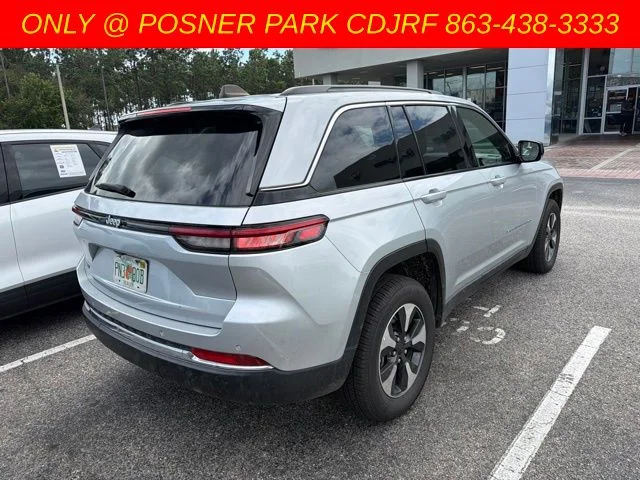 Used 2024 Silver Jeep 4xe image 4