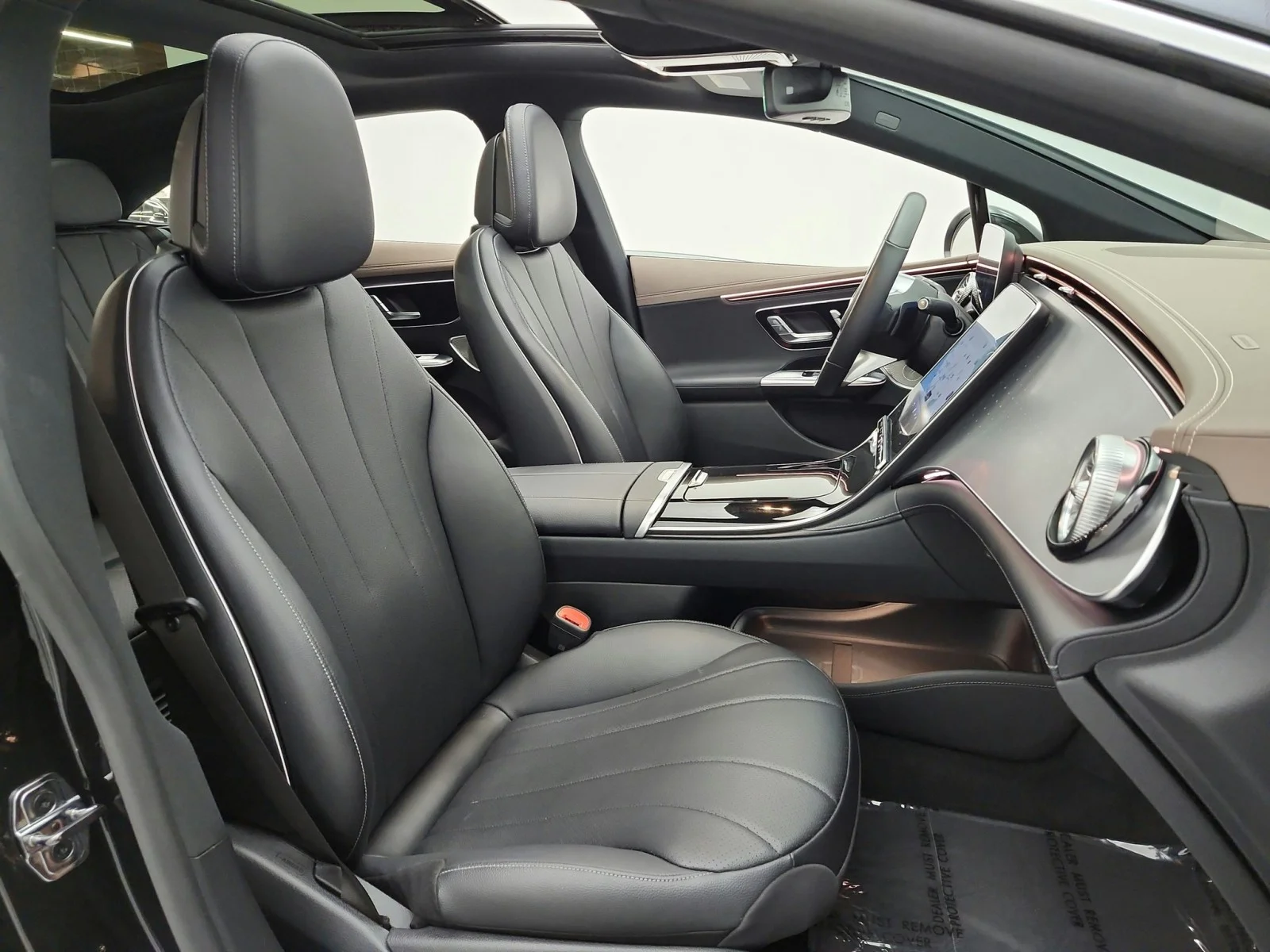 Certified Used 2024 Obsidian Black Metallic Mercedes-Benz EQE 350 4MATIC® Sedan image 18