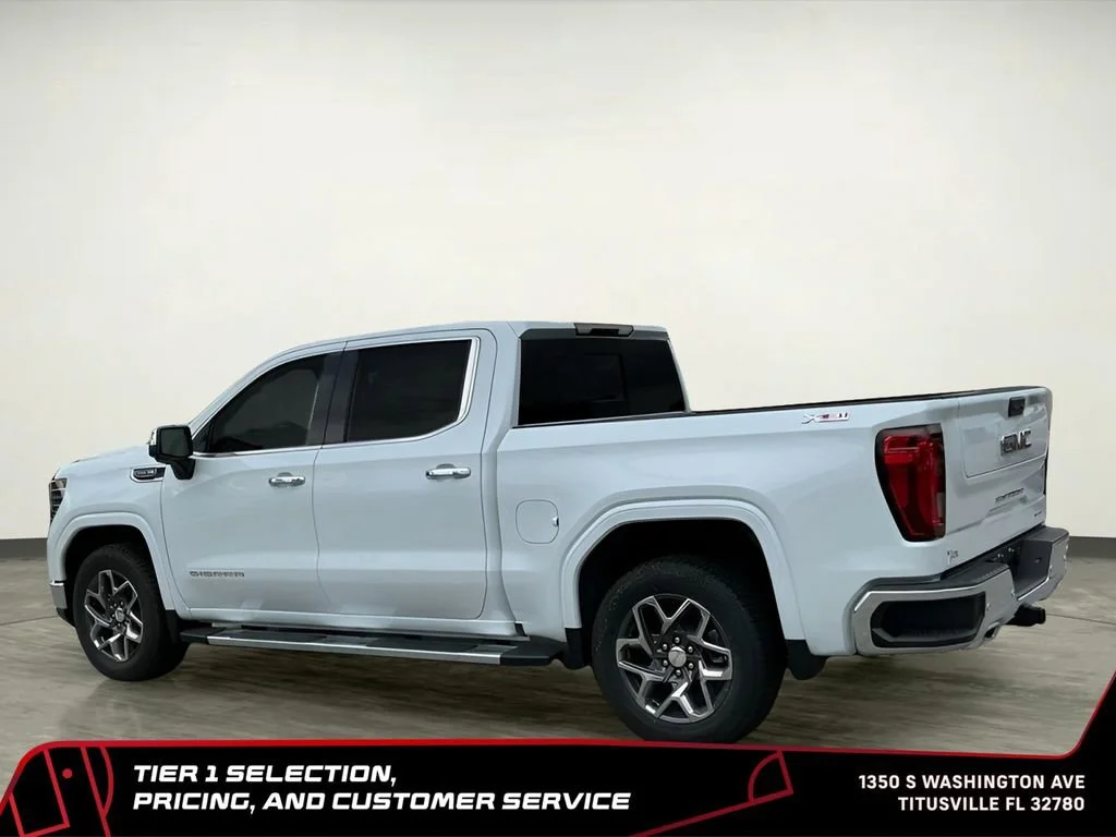 New 2026 Glacier White Tricoat GMC SLT image 4