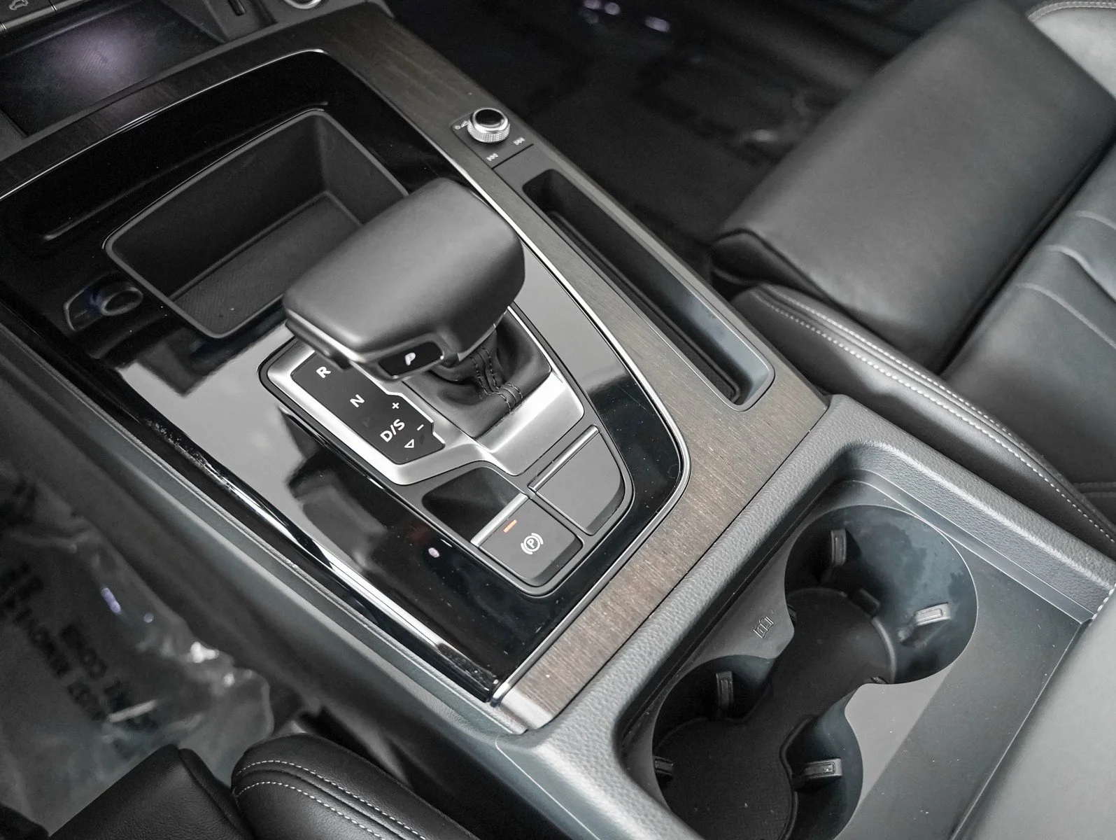 Used 2023 Chronos Gray Metallic Audi S line Premium image 15