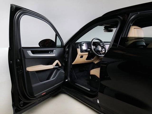 Certified Used 2026 Chromite Black Metallic Porsche  image 26