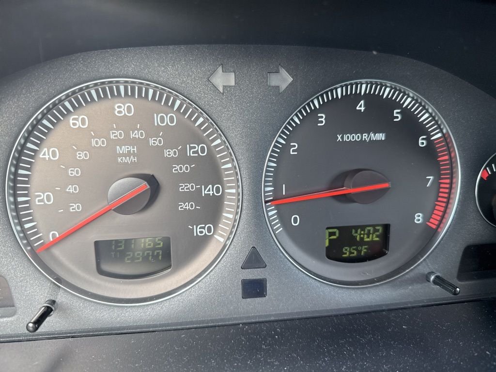 2004 Volvo XC70 2.5T photo 3