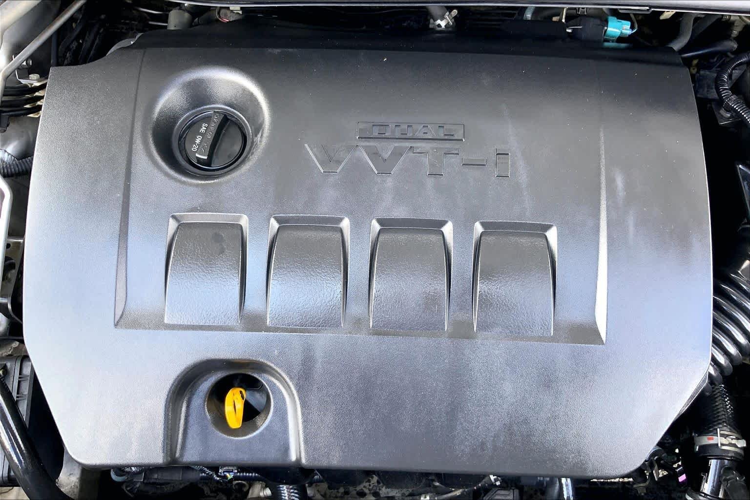 Used 2013 Classic Silver Metallic Toyota S image 31