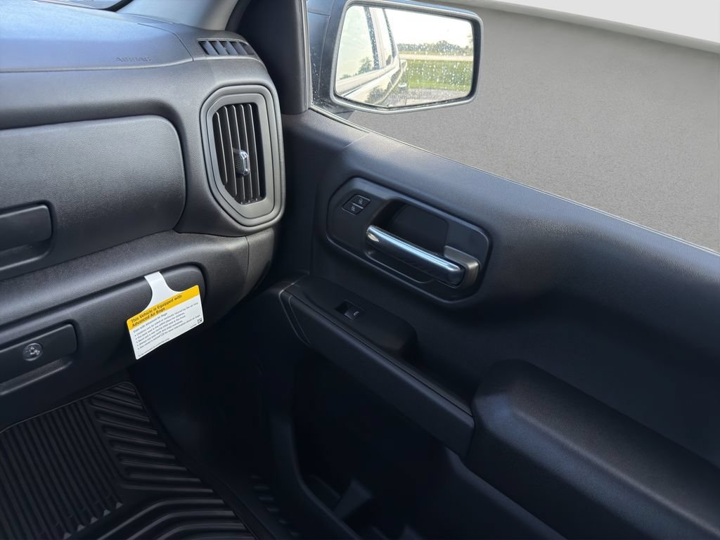 2026 Chevrolet Silverado 1500 Custom - Photo 17