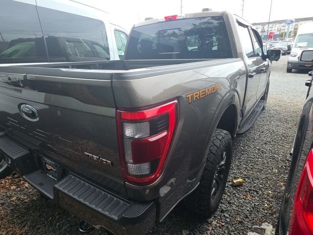 Used 2022 Gray Ford Tremor image 7