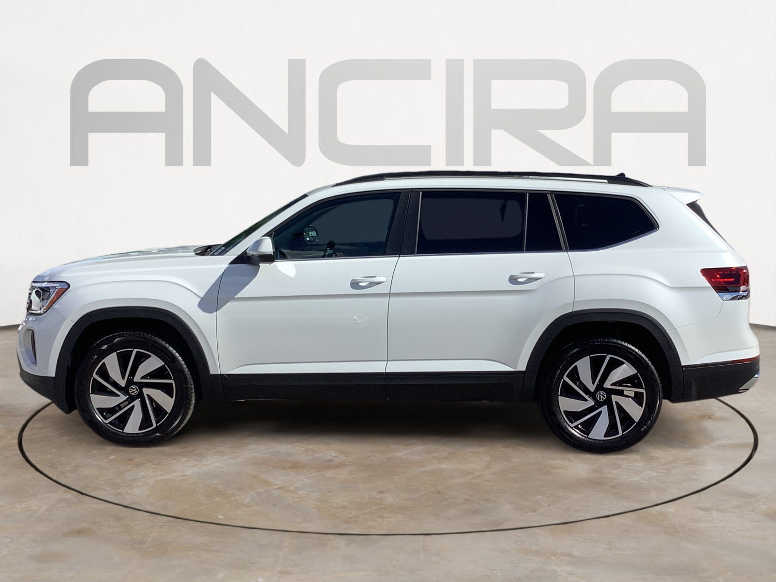 New 2026 Opal White Pearl Volkswagen 2.0T SE w/Technology image 5