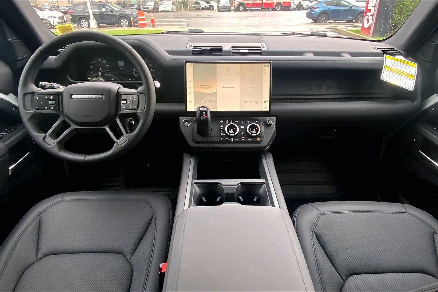 New 2026 Fuji White Land Rover S image 5