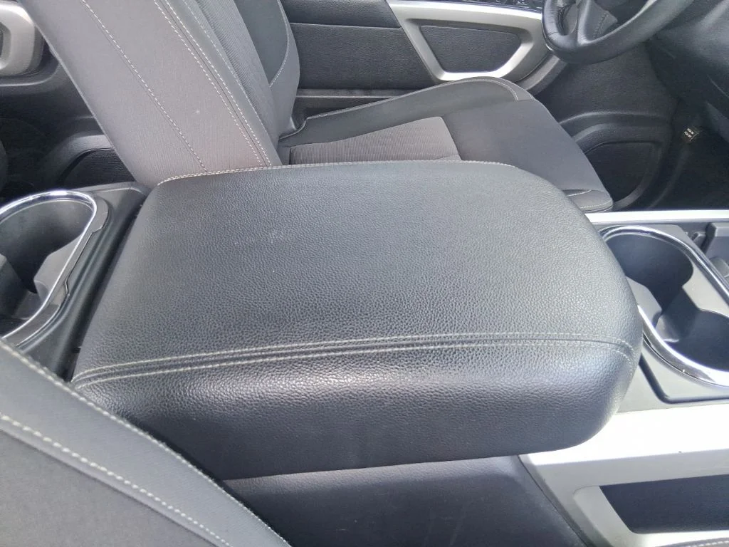 Used 2022 Black Nissan SV image 13