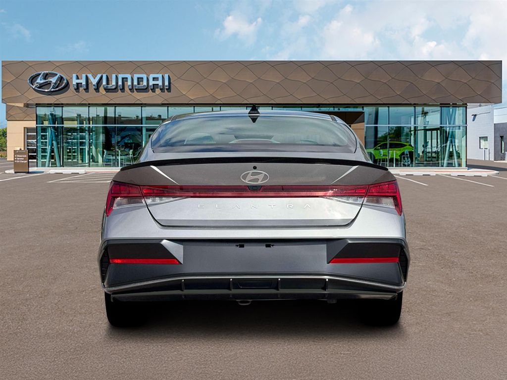 New 2026 Silver Hyundai SEL Sport image 7
