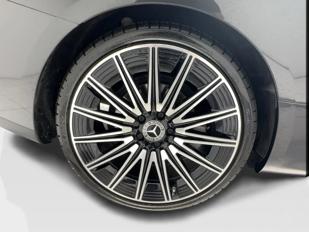 Used 2025 Gray Mercedes-Benz CLE 300 image 16