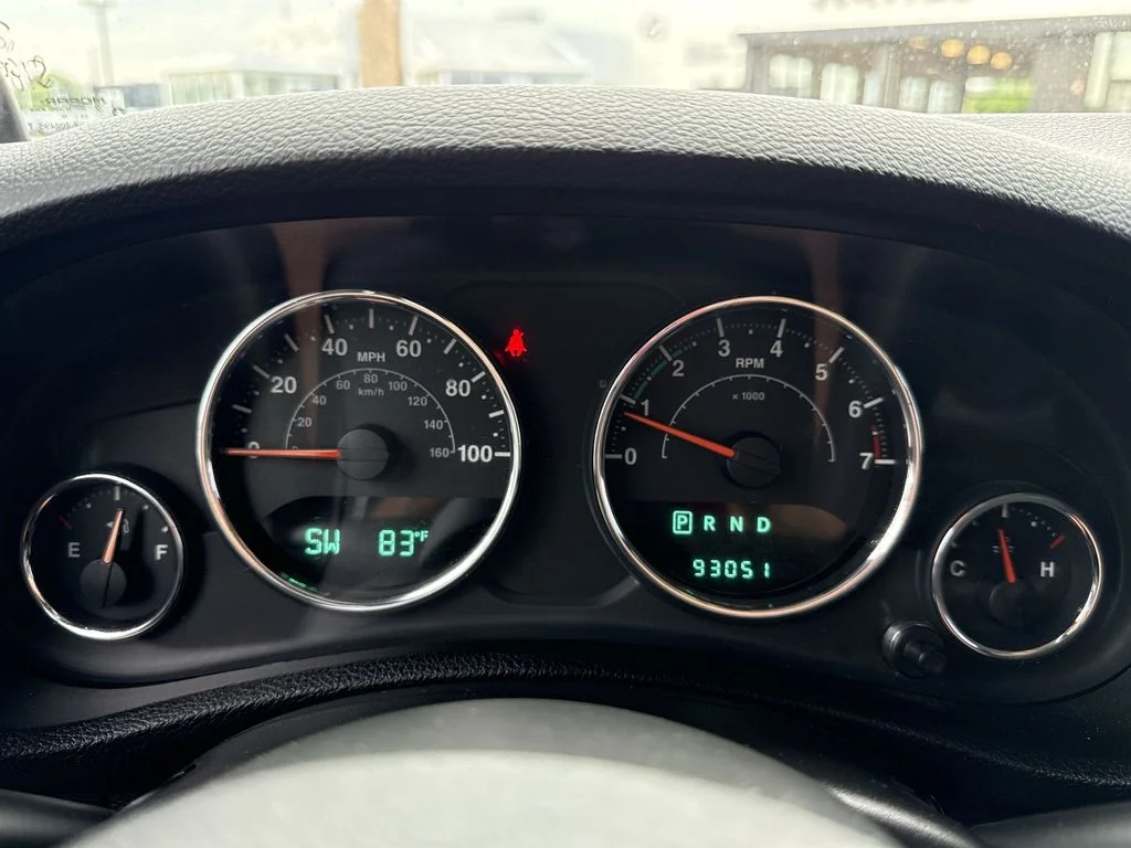 Used 2013 Black Jeep Unlimited Sport image 15