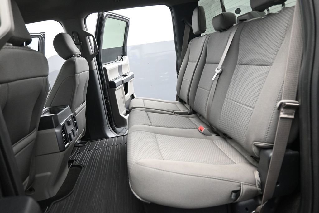 Used 2019 Gray Ford XLT image 26