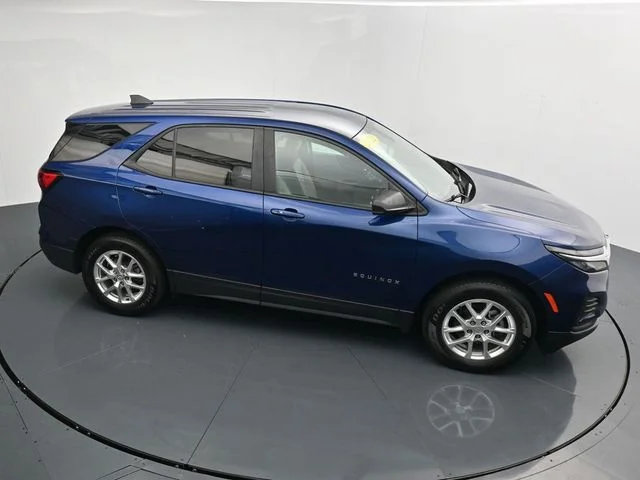 Used 2022 Blue Chevrolet LS image 30