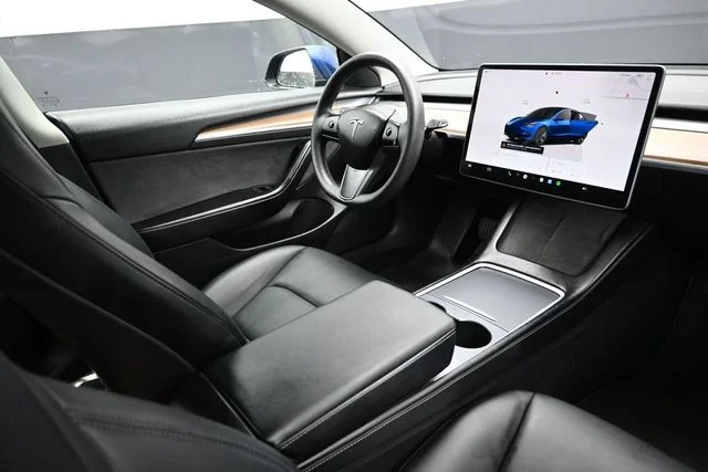 Used 2023 Blue Tesla Base image 12