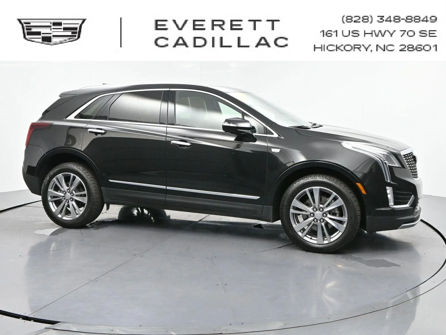 Used 2025 Stellar Black Metallic Cadillac Premium Luxury image 1