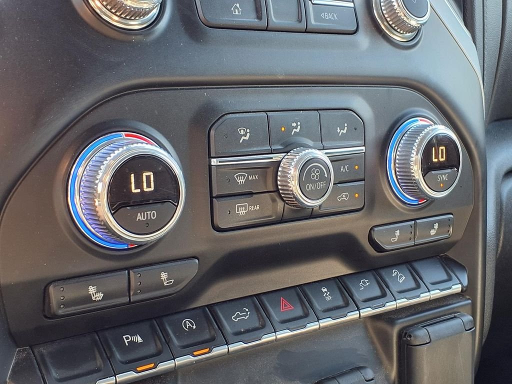 Used 2019 Silver GMC SLT image 20