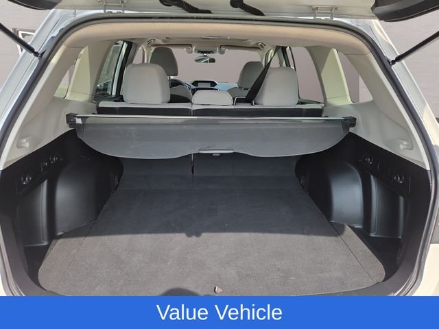 Used 2020 Crystal White Pearl Subaru Premium image 35