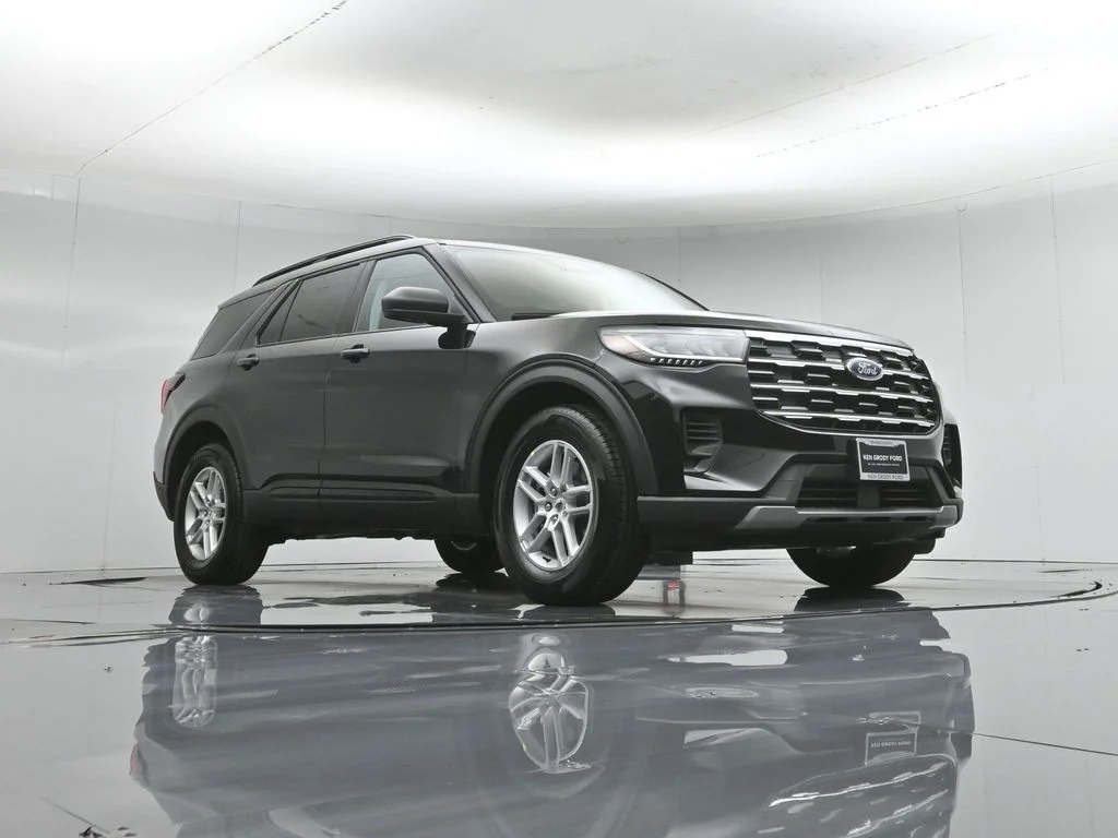 New 2026 Agate Black Metallic Ford Active image 46