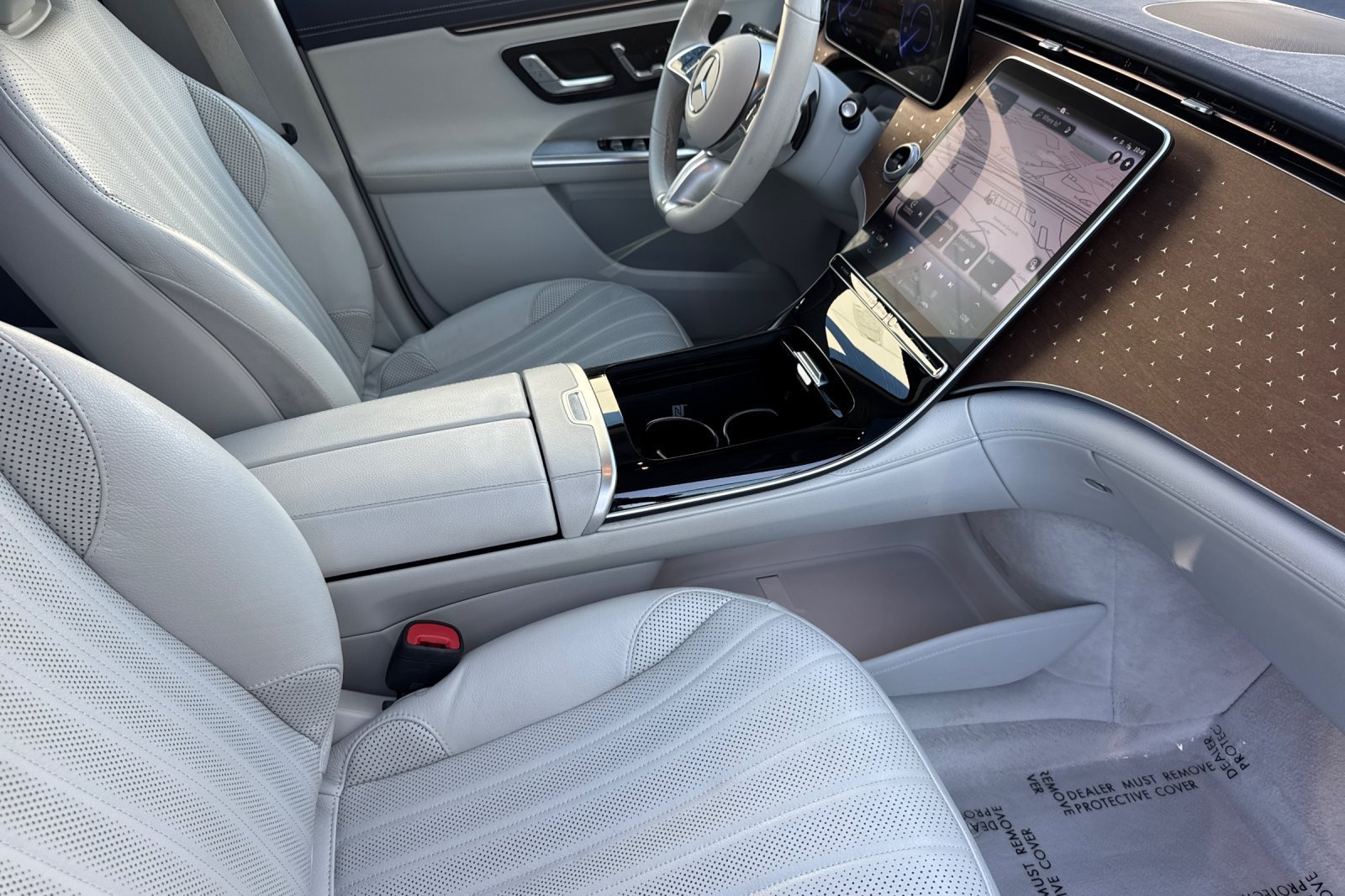 Certified Used 2023 Blue Mercedes-Benz 500 SUV image 18