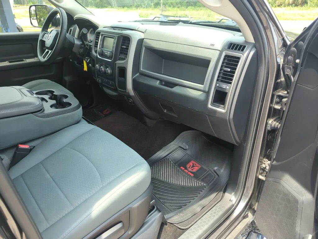 Used 2016 Gray Ram Tradesman image 33