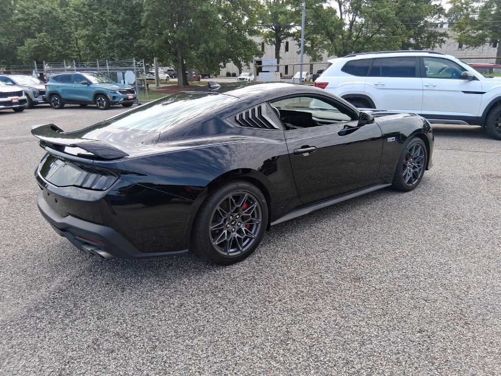 Used 2025 Black Ford GT Premium image 5