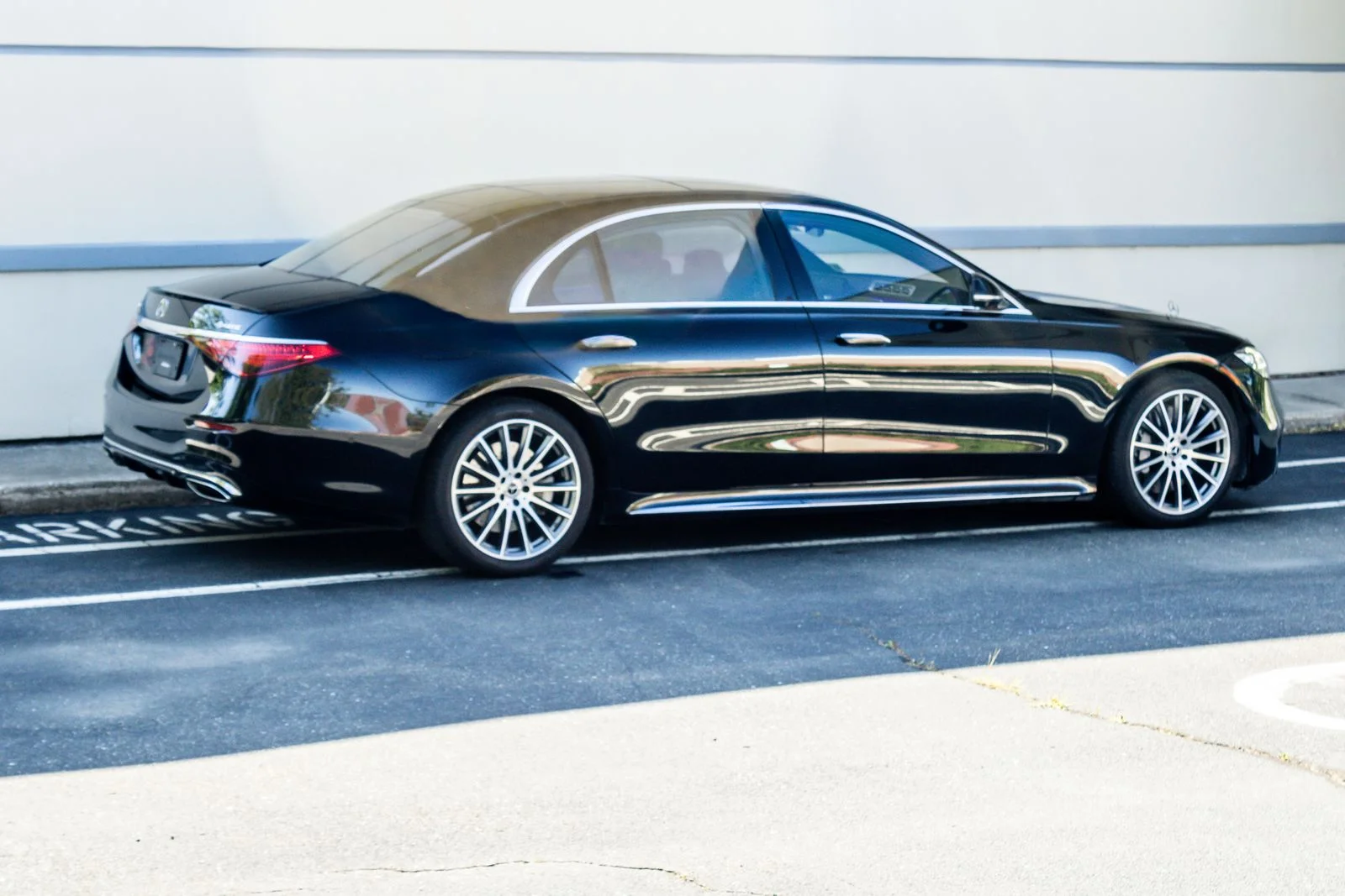 Used 2023 Black Mercedes-Benz S 500 image 8