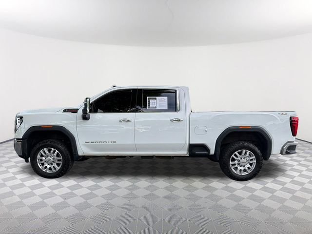 Used 2024 White GMC SLT image 8