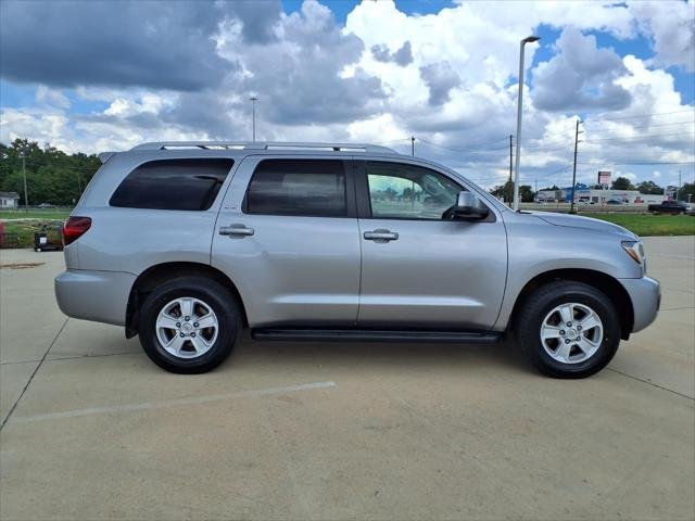 Certified Used 2018 SILVER ME Toyota  image 5
