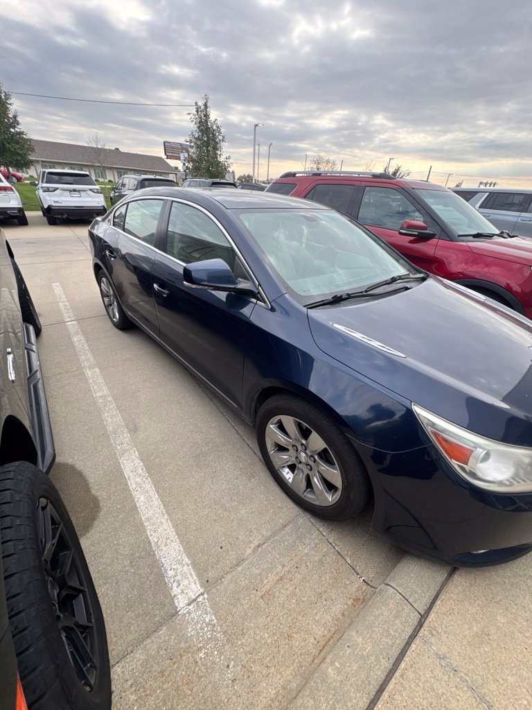 Used 2011 Blue Buick CXS image 4