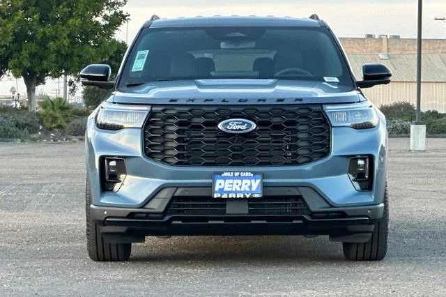 2026 Ford Explorer ST-Line - Photo 29
