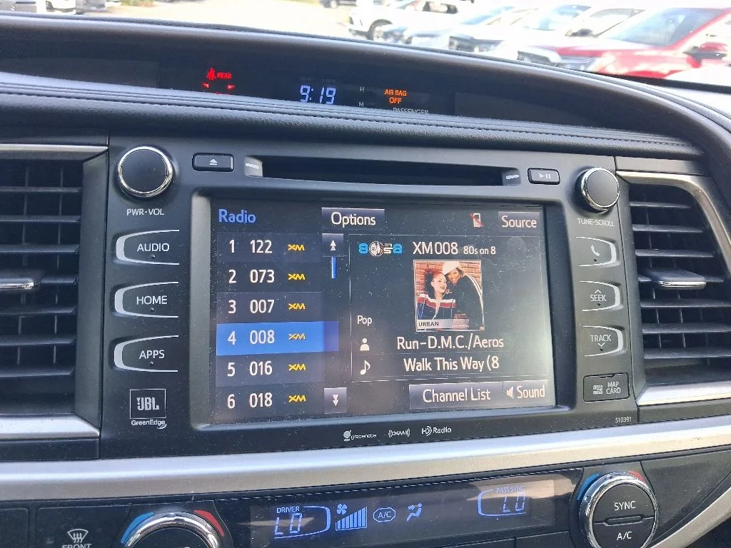 Used 2019 Gray Toyota Limited image 26