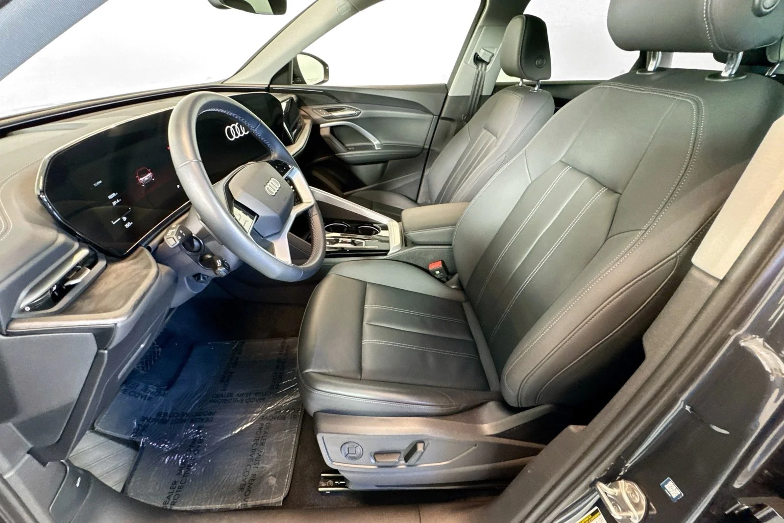 Used 2025 Tambora Gray Audi Premium image 18
