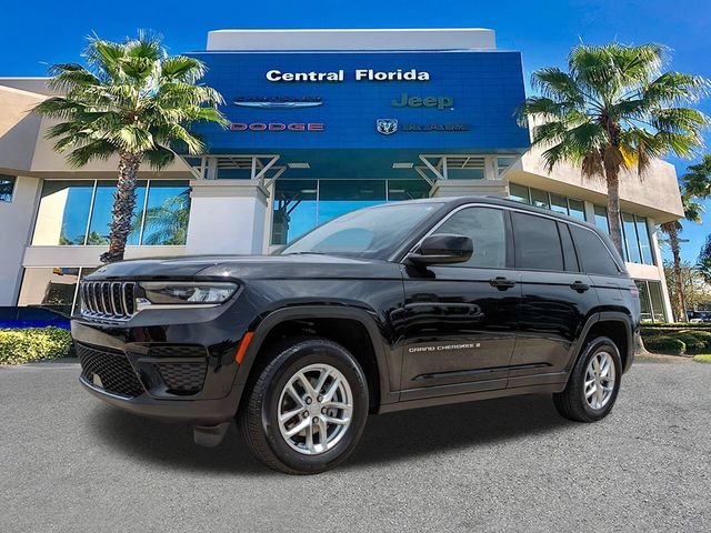 Certified Used 2024 Black Jeep Laredo X image 10