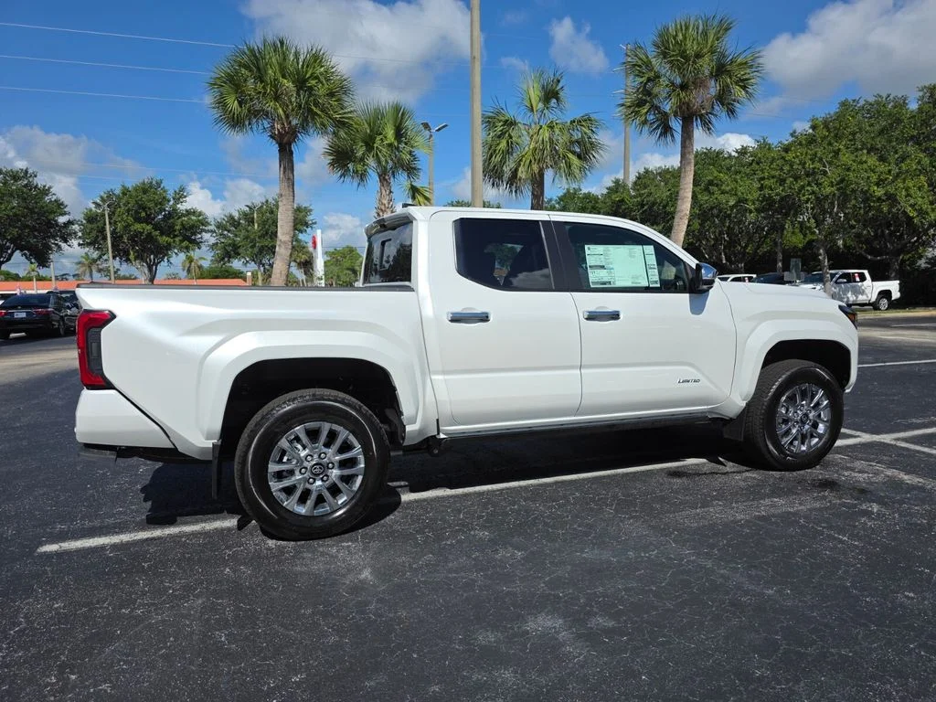 2026 Toyota Tacoma Limited - Photo 11