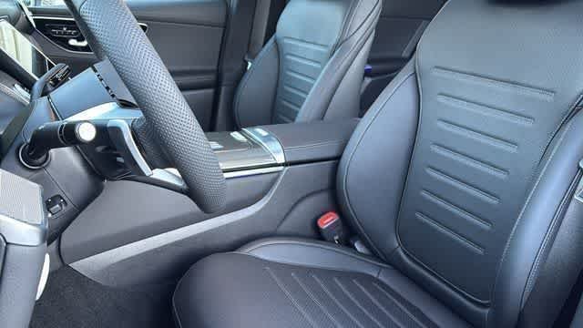 Certified Used 2026 Black Mercedes-Benz GLC 300 image 27