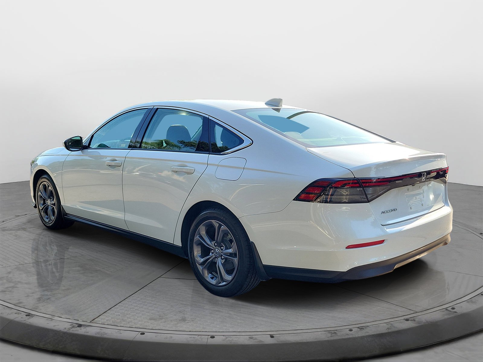 2024 Honda Accord EX - Photo 34