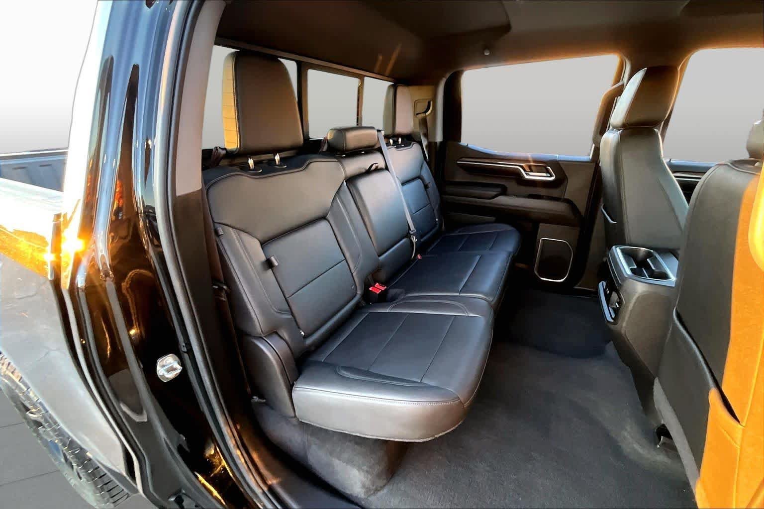Used 2022 Black Chevrolet LT Trail Boss image 20