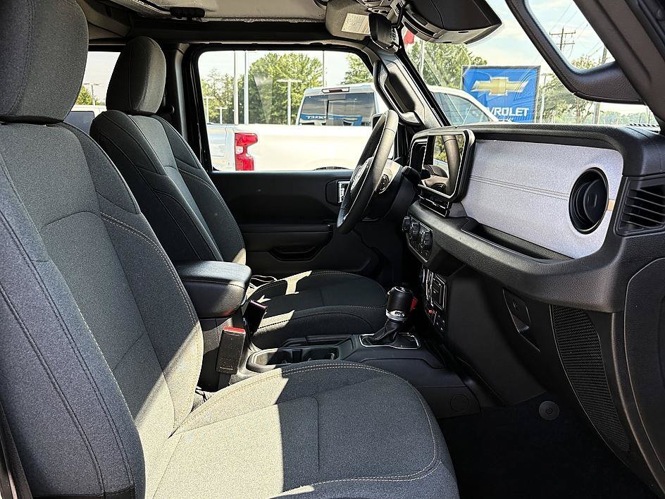 Used 2025 Black Clearcoat Jeep Willys image 13