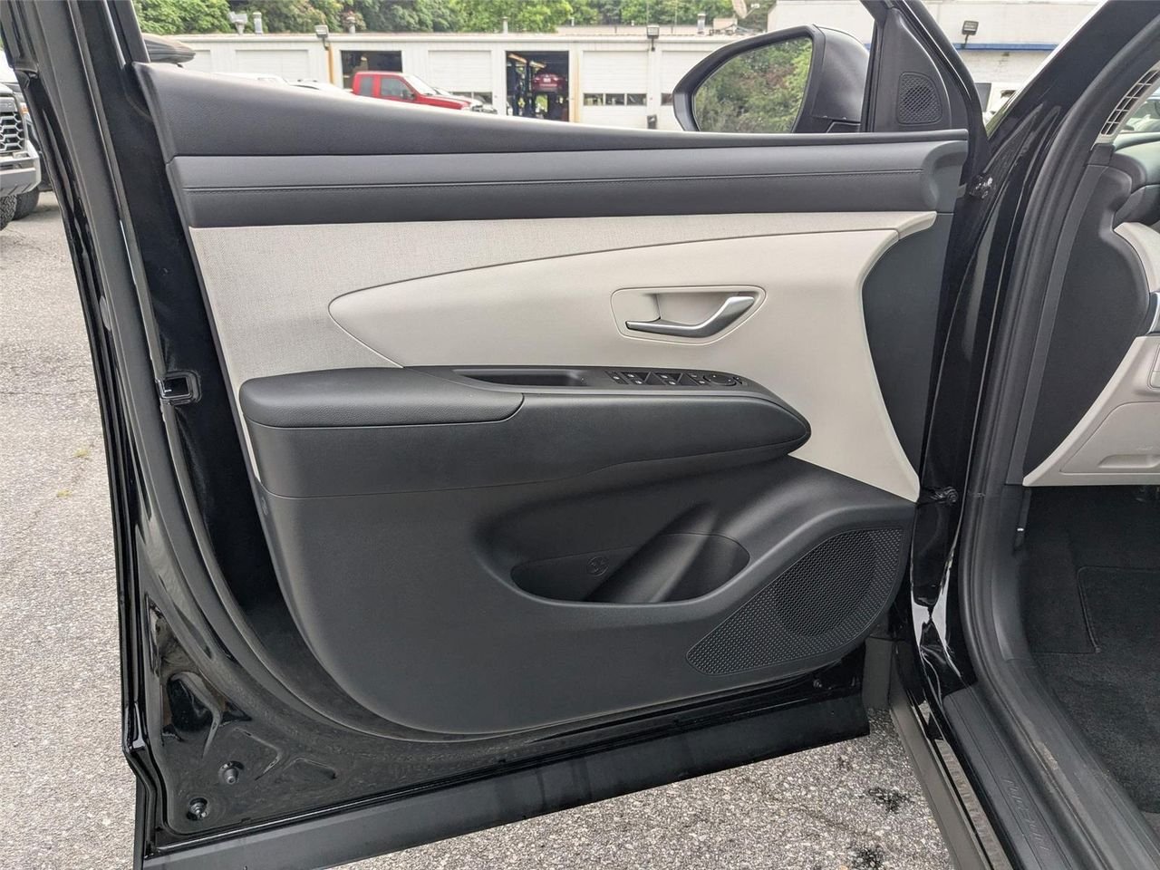 2025 Hyundai Tucson SEL Convenience - Photo 10