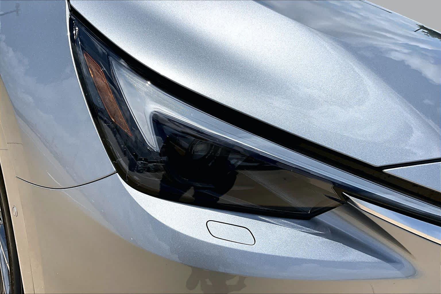 Used 2026 Celestial Silver Metallic Lexus Luxury image 28