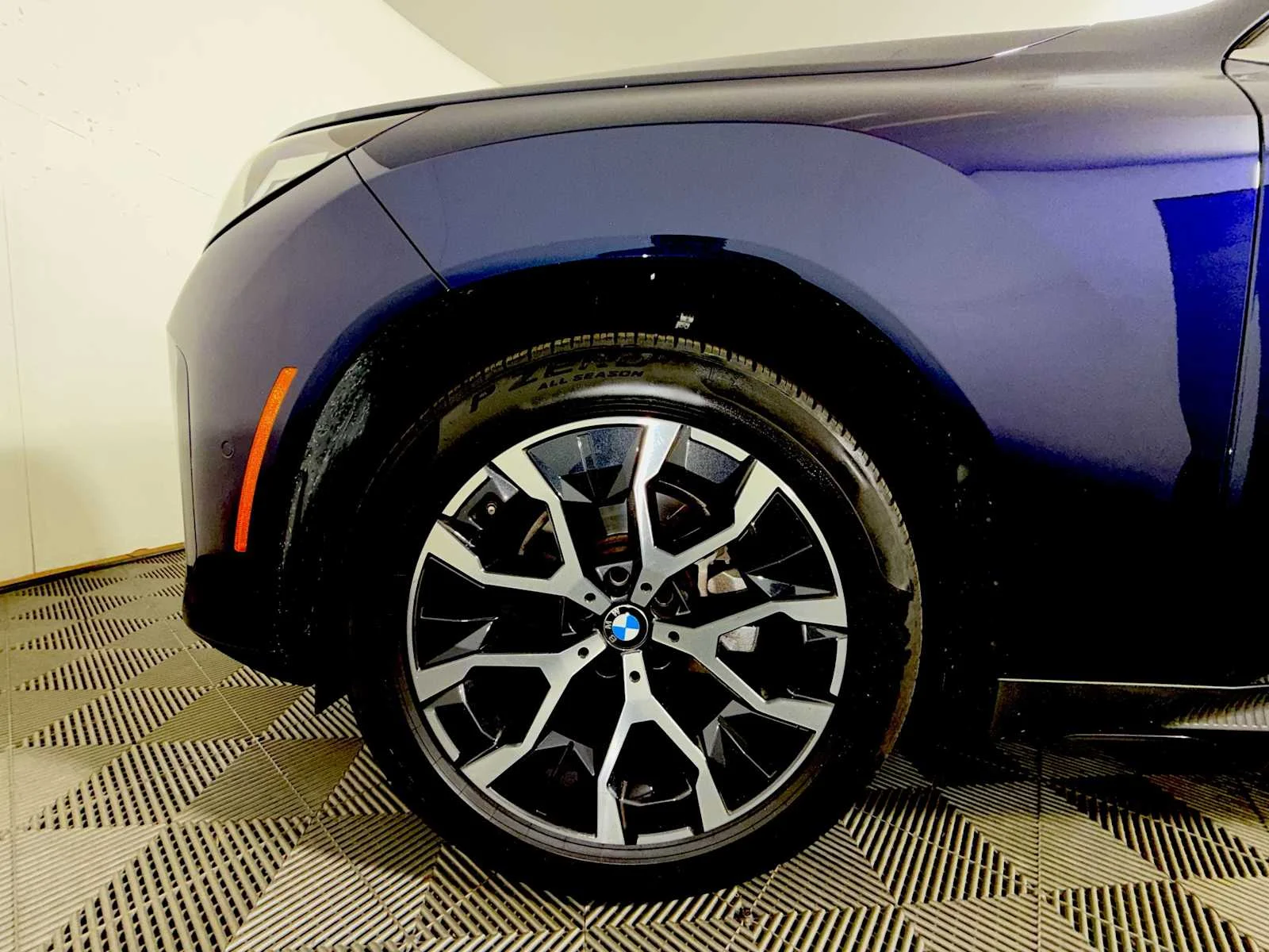 2026 BMW X3 30 - Photo 8