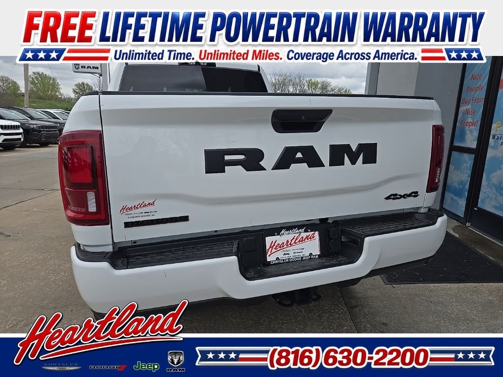 New 2026 Bright White Clear-Coat Exterior Paint RAM Big Horn image 10