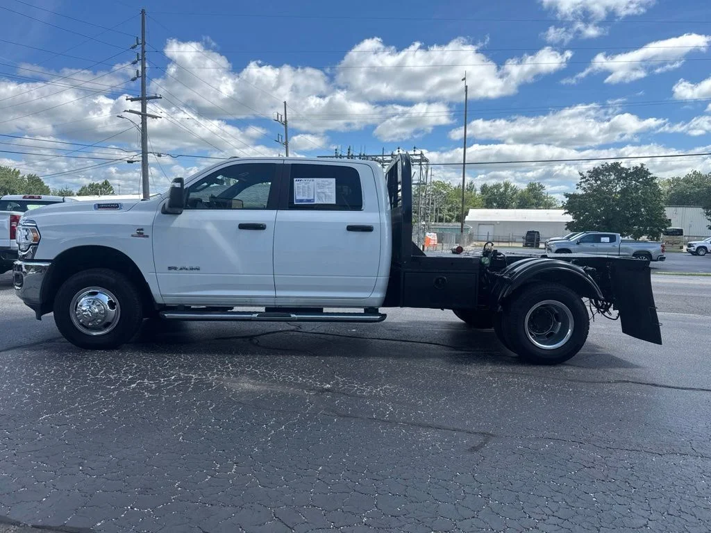 Used 2024 White Ram Big Horn image 4