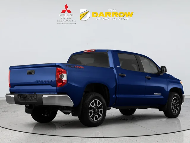 Used 2014 Blue Toyota SR5 image 3