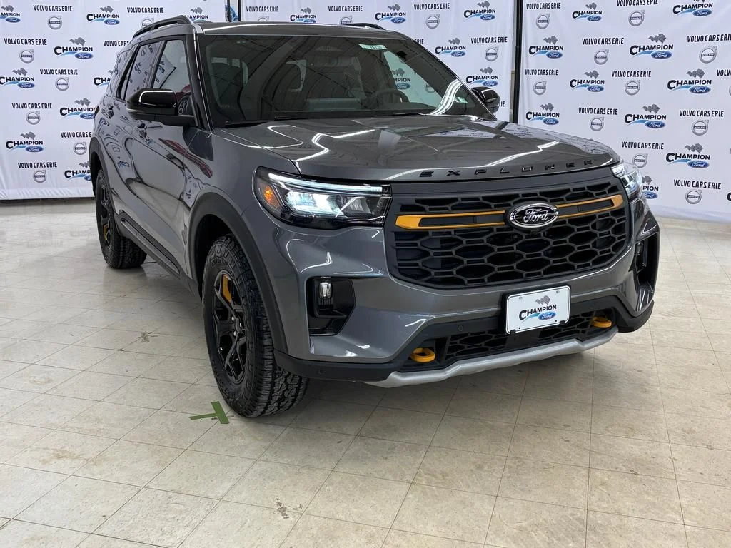 2026 Ford Explorer Tremor 4WD's photo