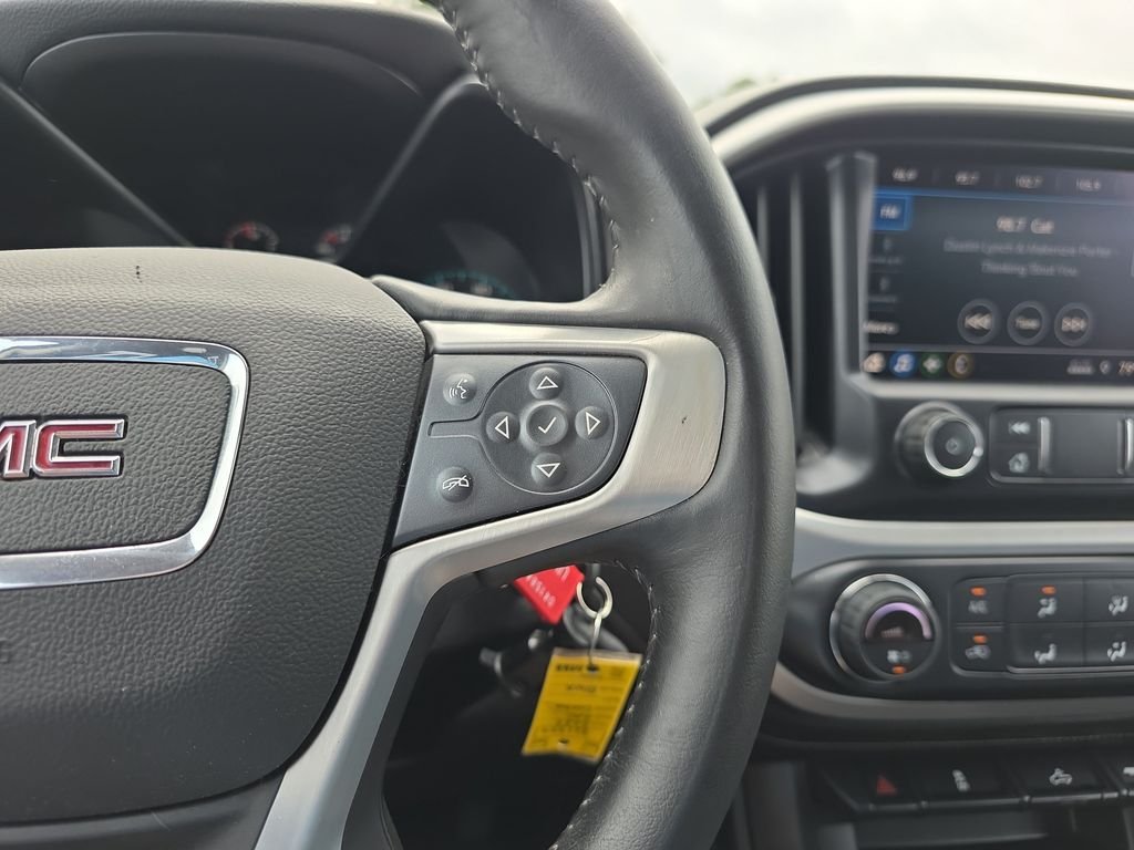 Used 2022 Onyx Black GMC Elevation image 19